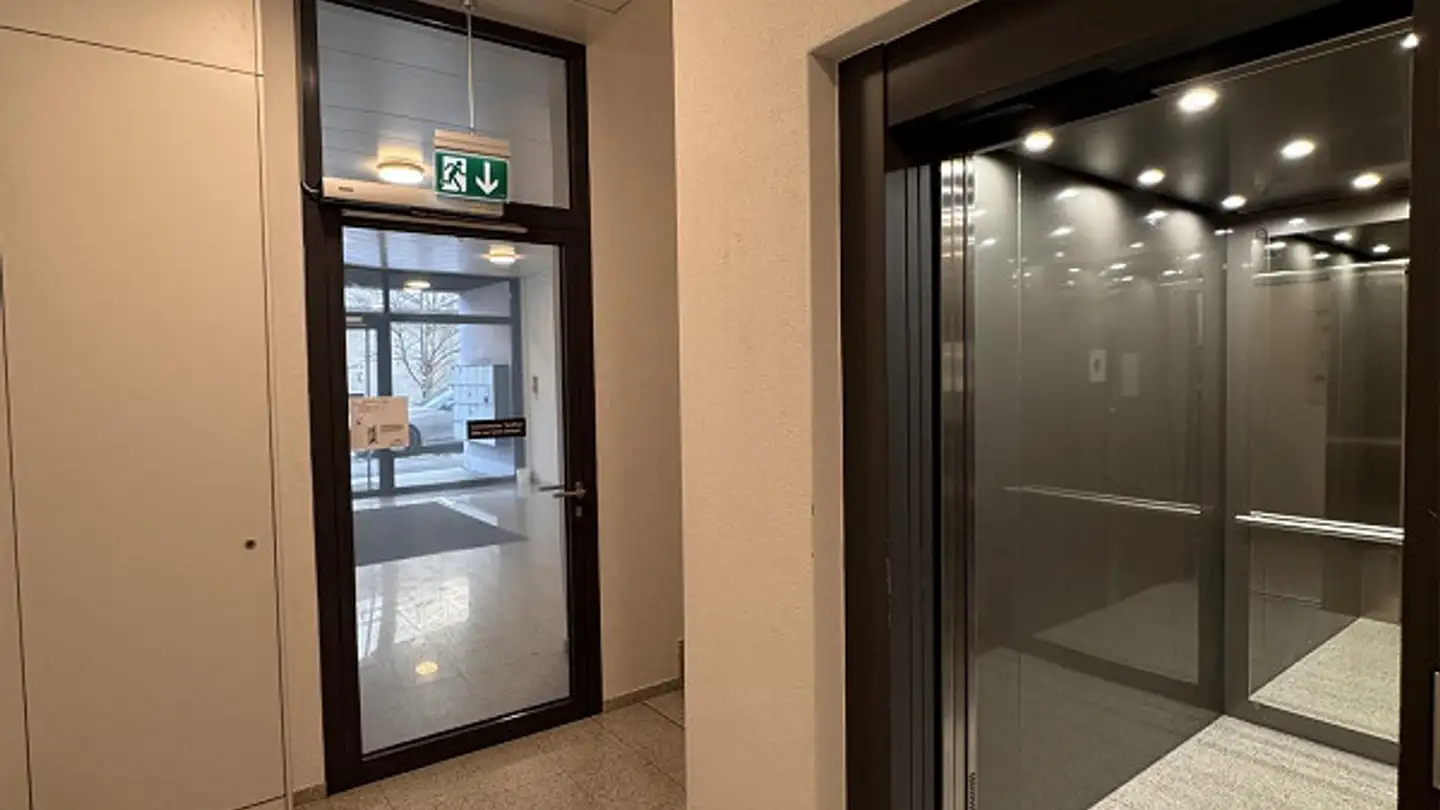 Storage space for rent - Grafenaustrasse 3, 6300 Zug