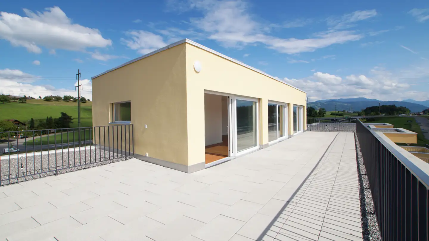 Spazio ufficio in affitto - Chamstrasse 33, 8934 Knonau