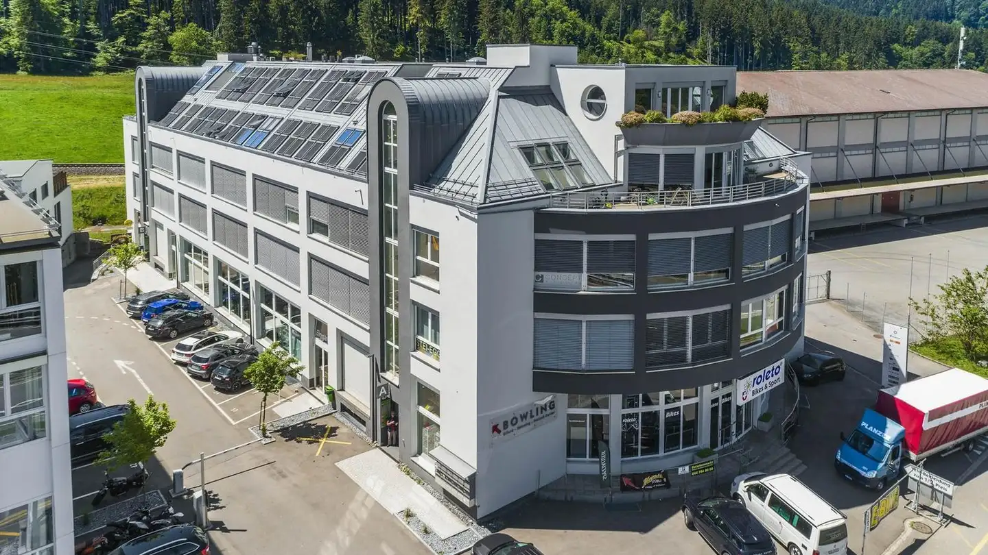 Bürofläche mieten - Chaltenbodenstrasse 4, 8834 Schindellegi