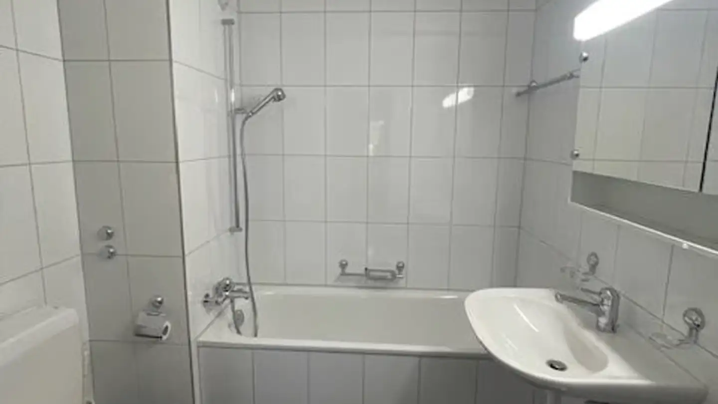 Apartment for rent - Lindenstrasse 28, 2552 Orpund - Photo 2