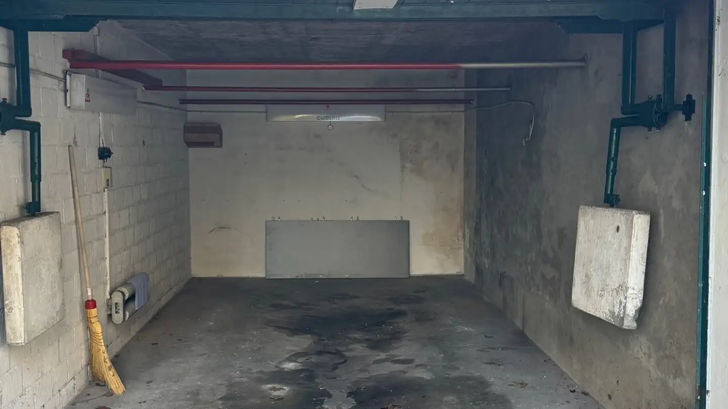 Outdoor parking space for rent - Aeusserer Sonnenweg 5, 9000 St. Gallen