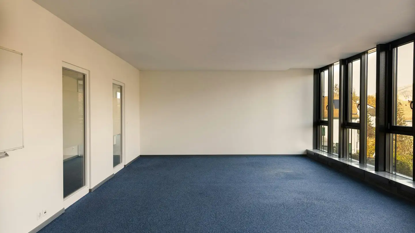 Bureau à louer - Gewerbestrasse, 4147 Aesch BL - Photo 3