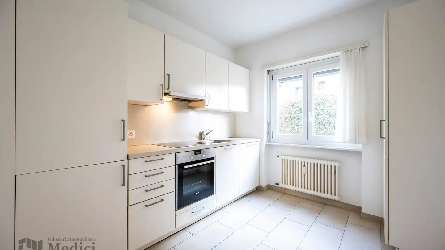 Wohnung mieten - Via Enrico Guisan 5, 6850 Mendrisio