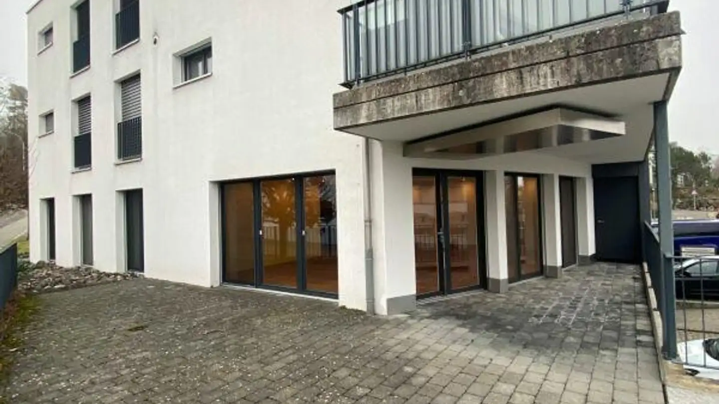 Commercial à louer - Botenhofstrasse 1, 6205 Eich - Photo 2