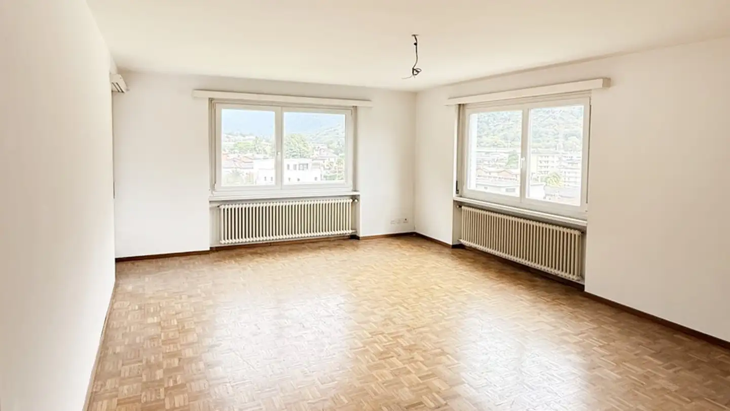 Dachgeschosswohnung kaufen - 6532 Castione - Foto 2