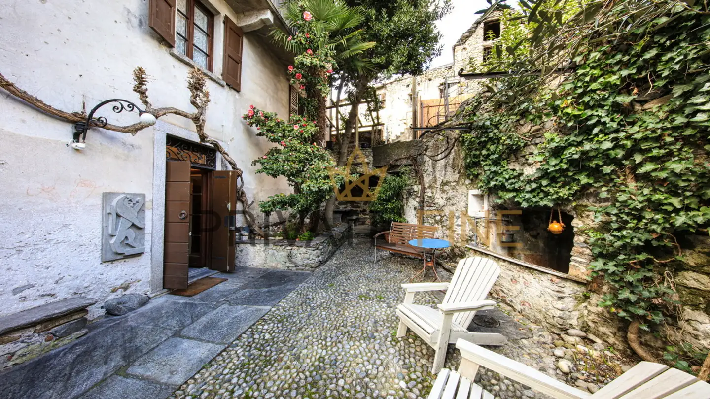 Immeuble résidentiel à vendre - 6596 Gordola