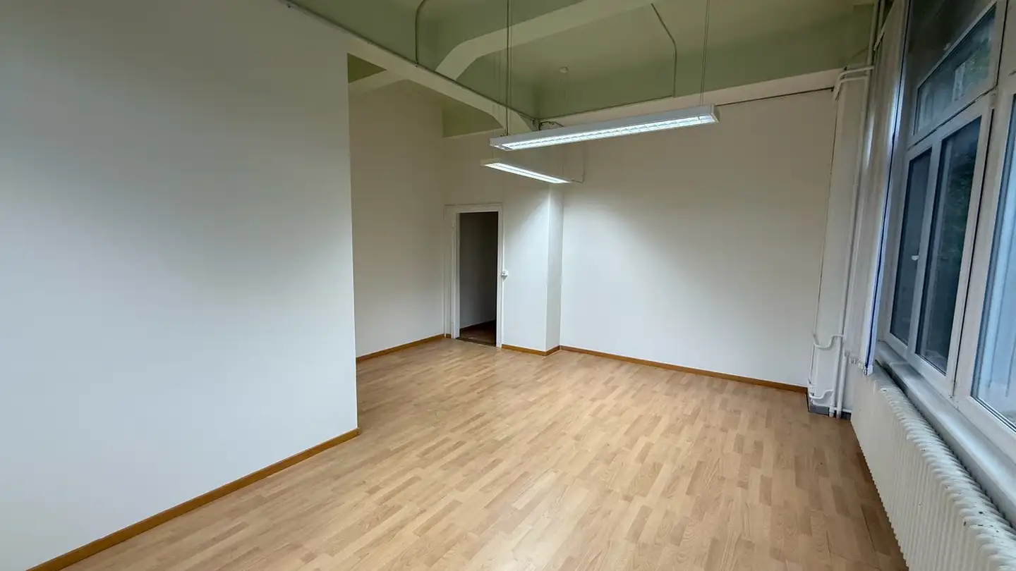 Workshop for rent - Aarauerstrasse 23, 5012 Schönenwerd