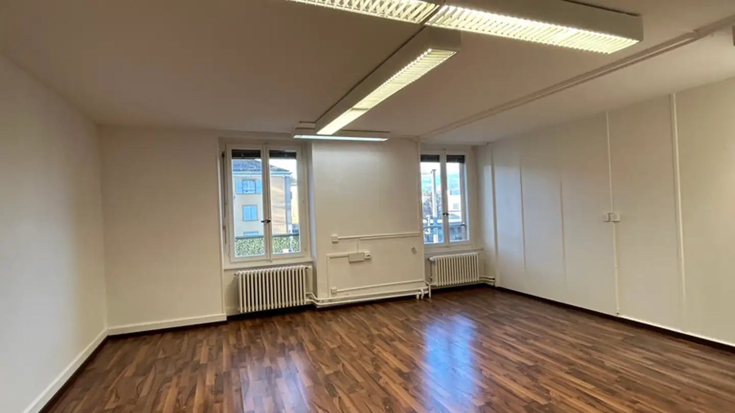 Commerciale in affitto - Avenue De Grandson 48, 1400 Yverdon-les-Bains