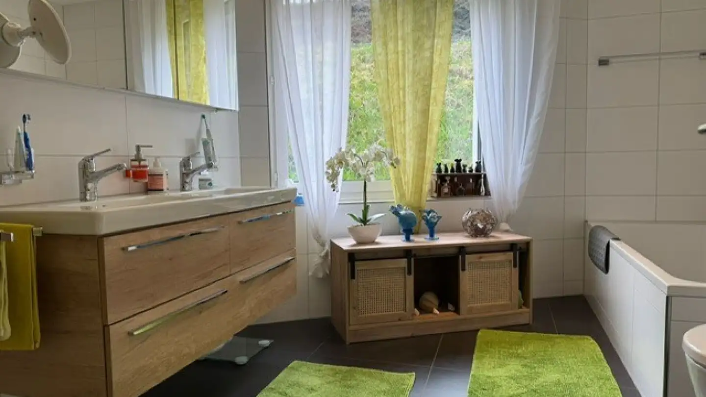 Wohnung mieten - Bergstrasse, 5043 Holziken - Foto 3