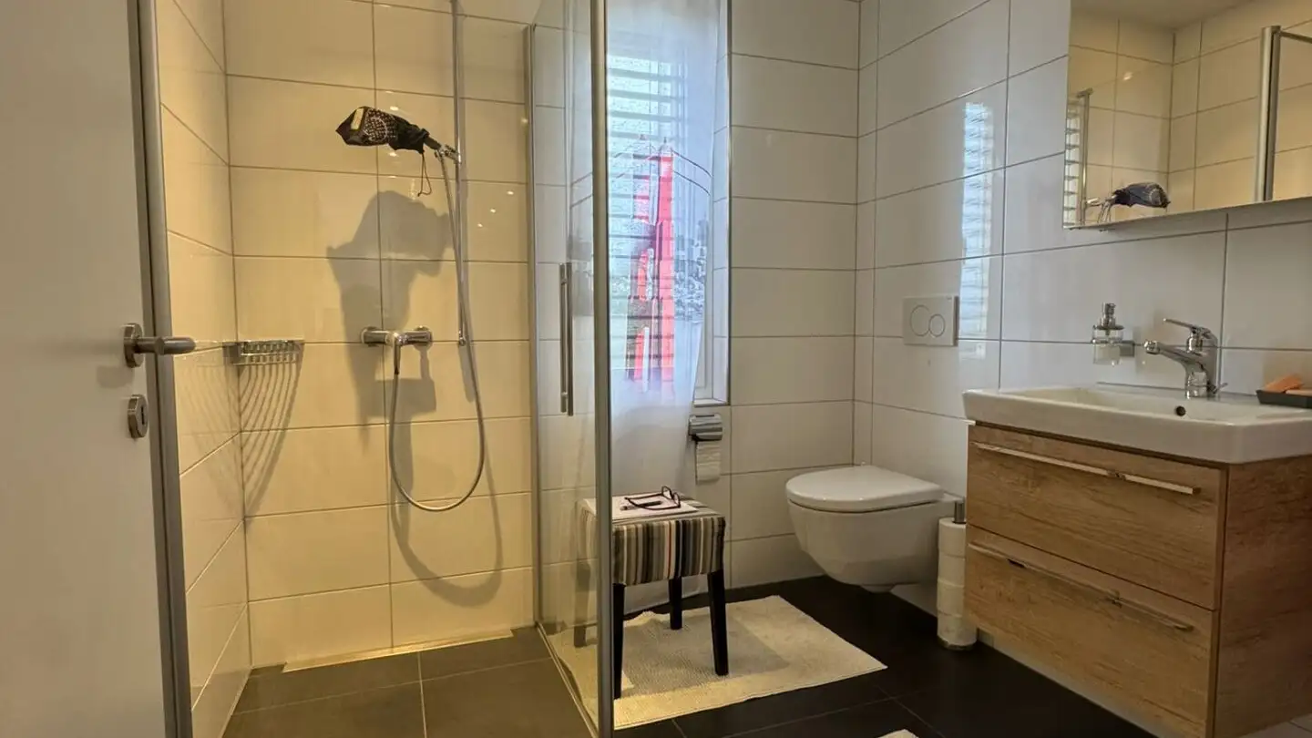 Wohnung mieten - Bergstrasse, 5043 Holziken - Foto 4