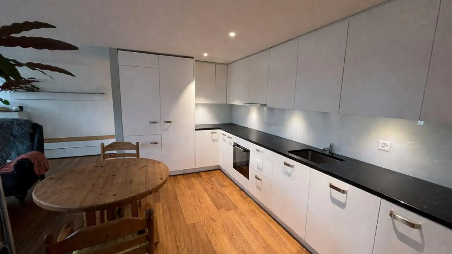 Wohnung mieten - Bahnhofplatz 4, 8153 Rümlang