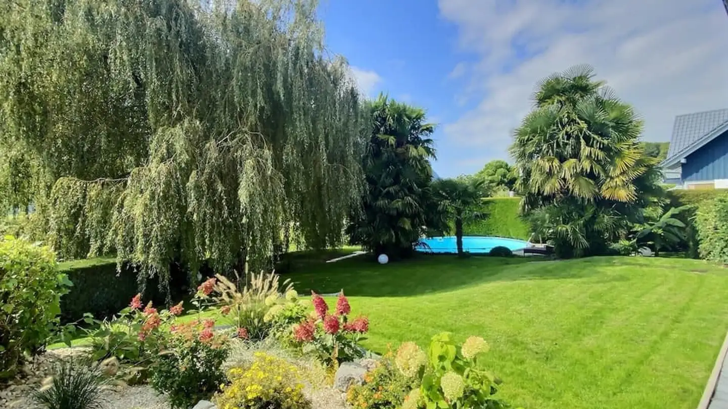 Single house for sale - 1846 Chessel