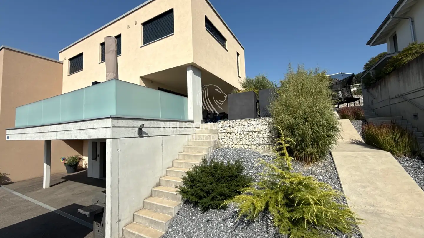 Villa for sale - 2830 Courrendlin