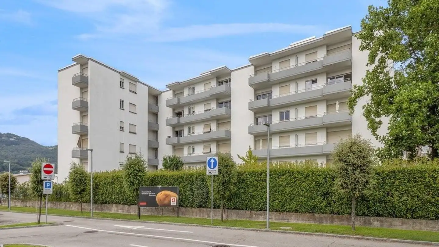 Appartement à louer - Via Campagna Adorna 17, 6850 Mendrisio