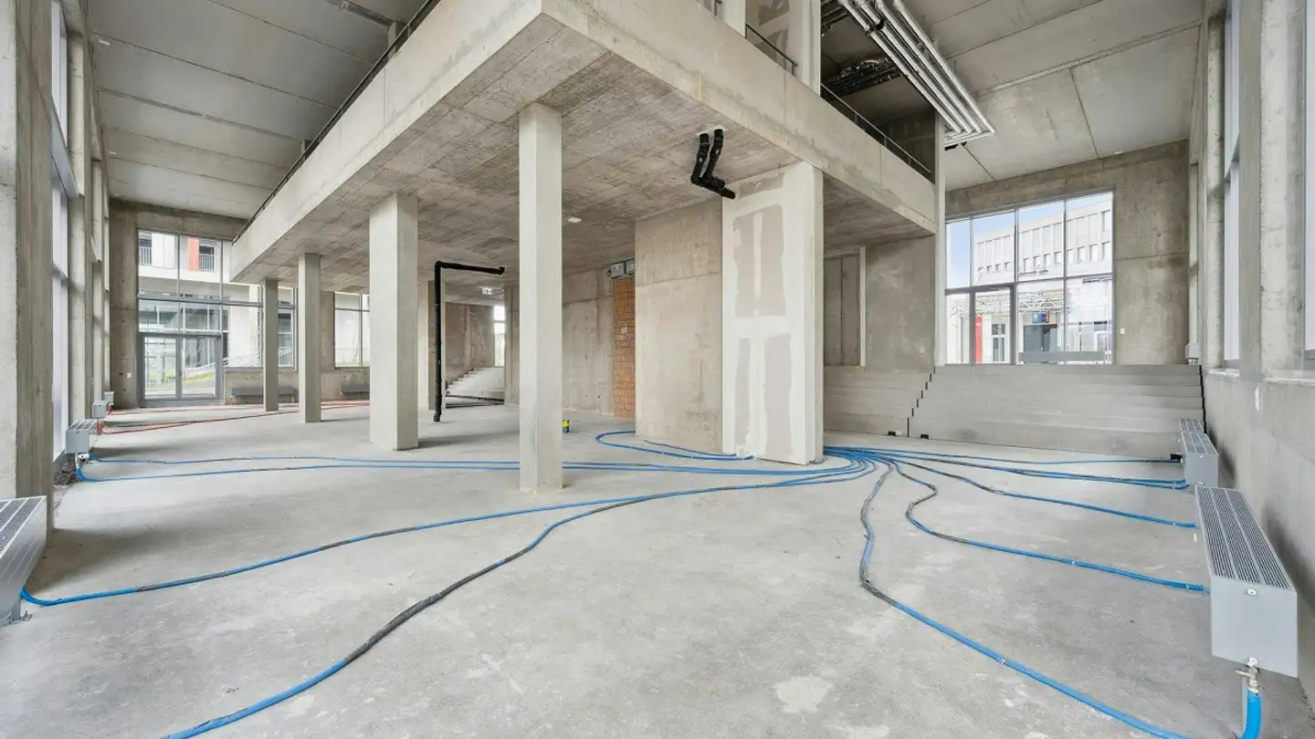 Gewerbe mieten - Hofackerstrasse 12, 4132 Muttenz - Foto 2