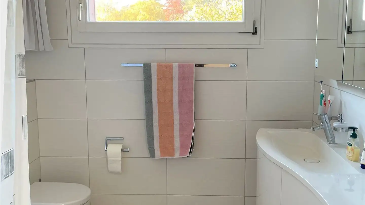 Appartement à louer - Zubastrasse 33a, 8212 Neuhausen am Rheinfall - Photo 3