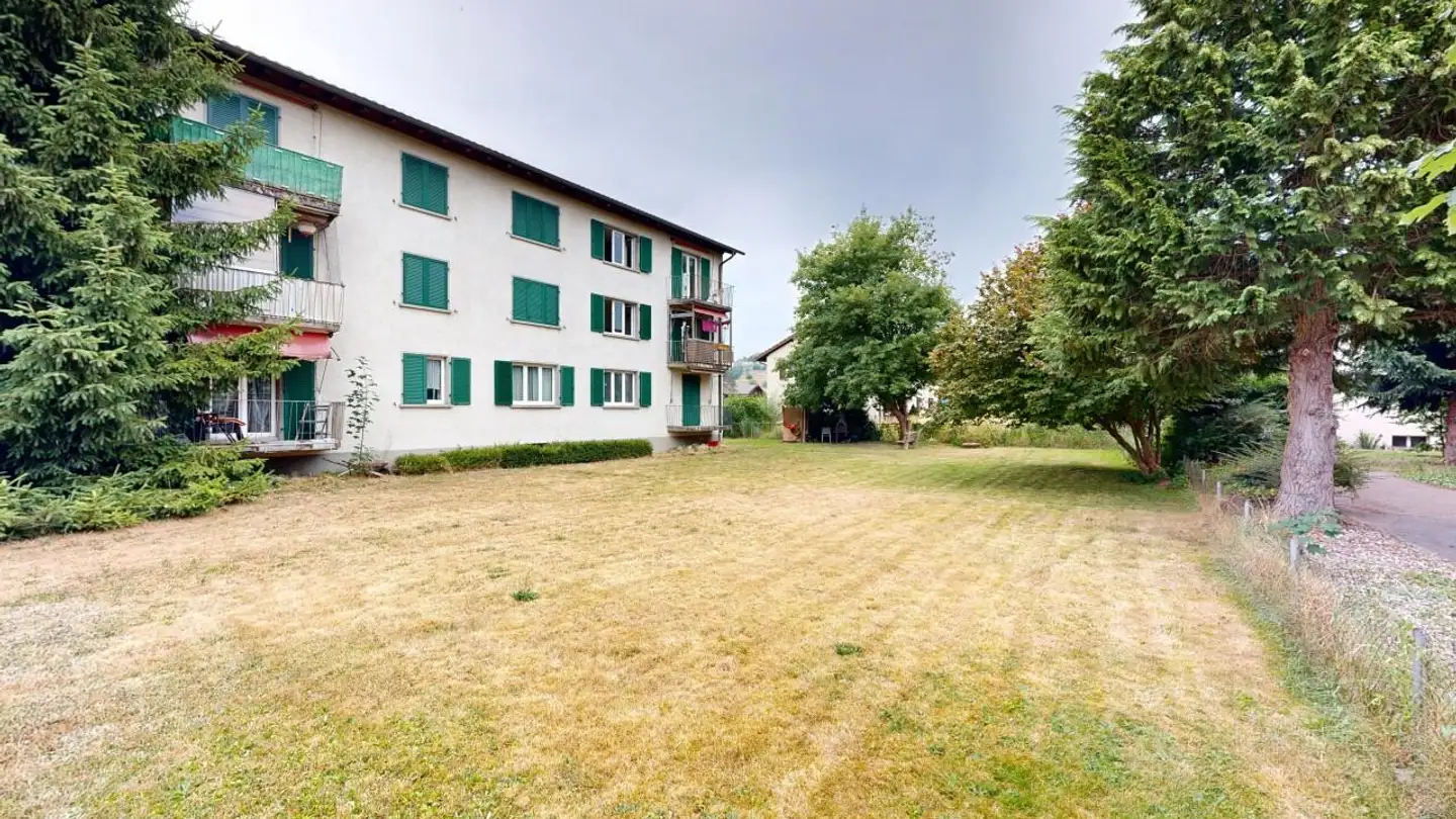 Residential building for sale - 5603 Staufen