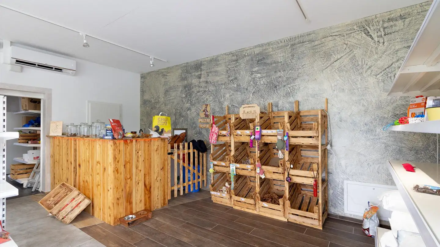 Commercial for rent - Hauptstrasse 1, 5314 Kleindöttingen - Photo 3
