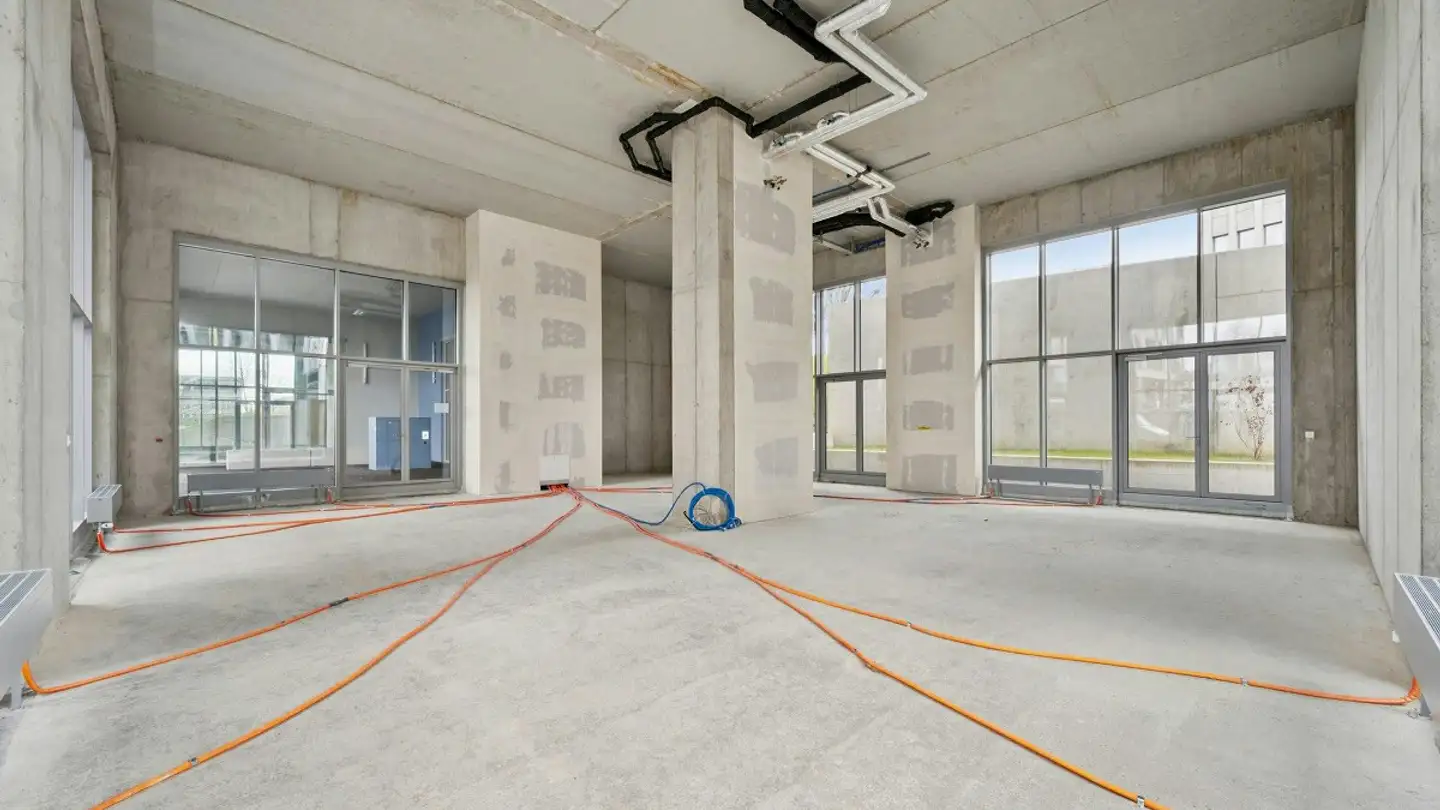 Gewerbe mieten - Hofackerstrasse 14, 4132 Muttenz - Foto 2