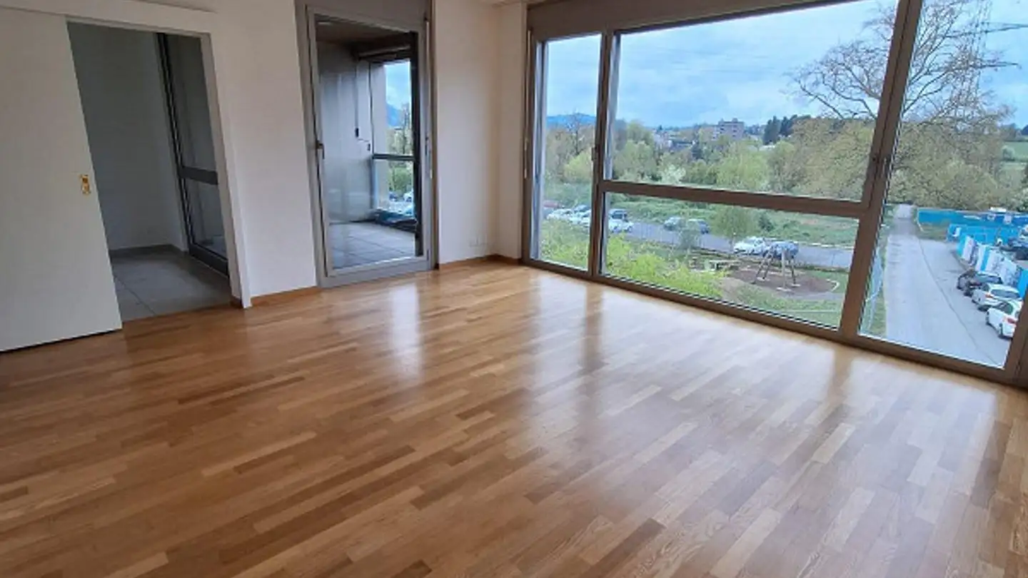 Apartment for rent - Lorzenparkstrasse 12, 6330 Cham - Photo 3