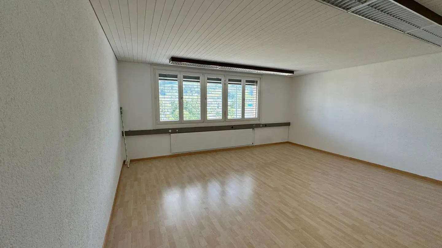 Bureau à louer - Bahnhofplatz 10, 8853 Lachen SZ - Photo 4