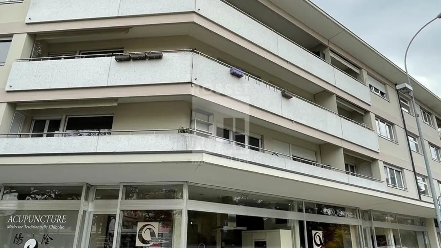 Shop for rent - Place Du 1er-Août 3, 1212 Grand-Lancy - Photo 3