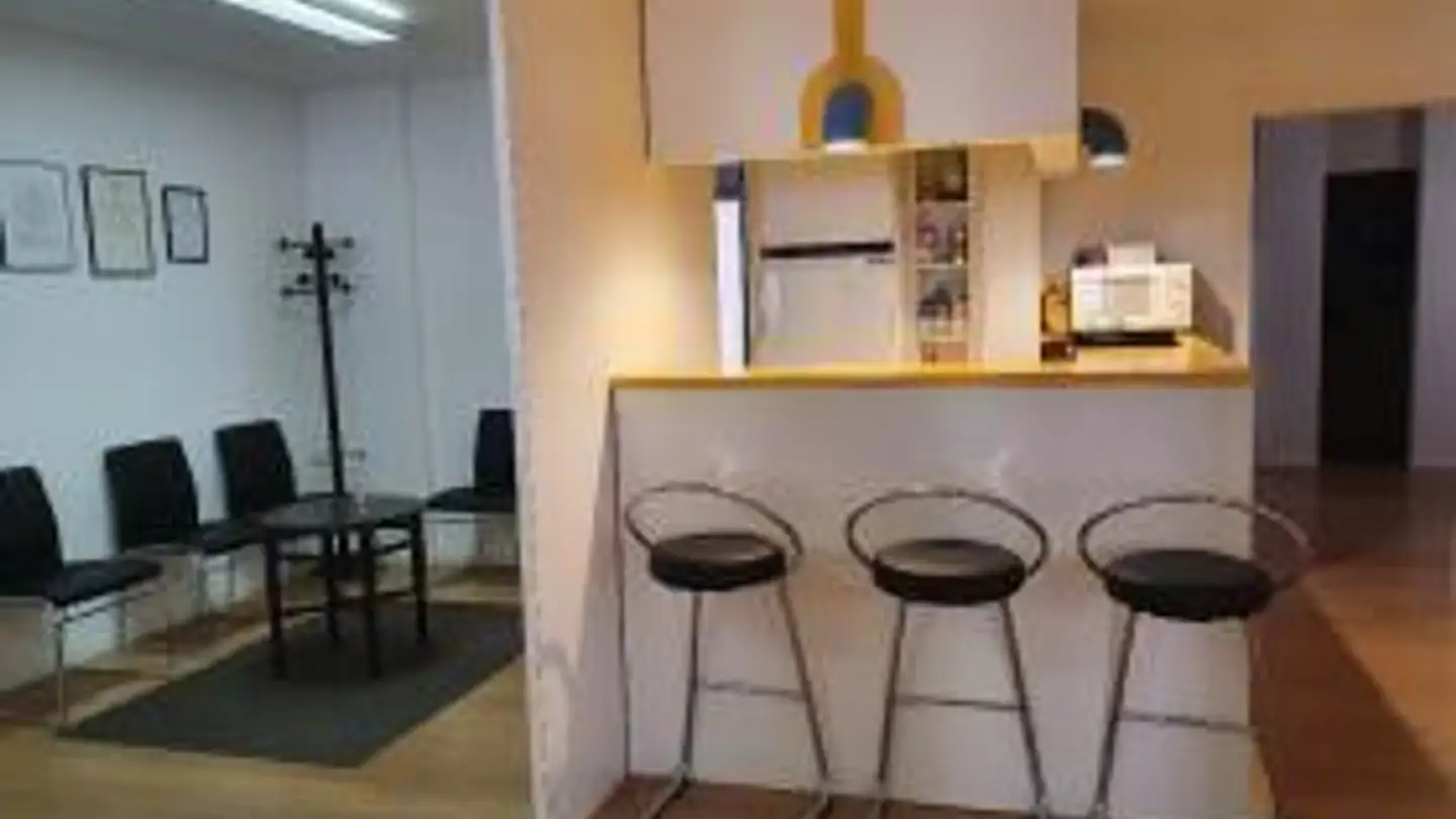 Commercial for rent - Rue De L'hôpital 11, 2000 Neuchâtel