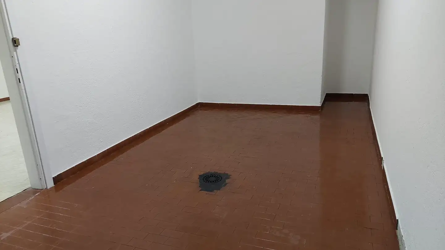 Spazio di archiviazione in affitto - Via Besso 43, 6900 Lugano - Photo 3