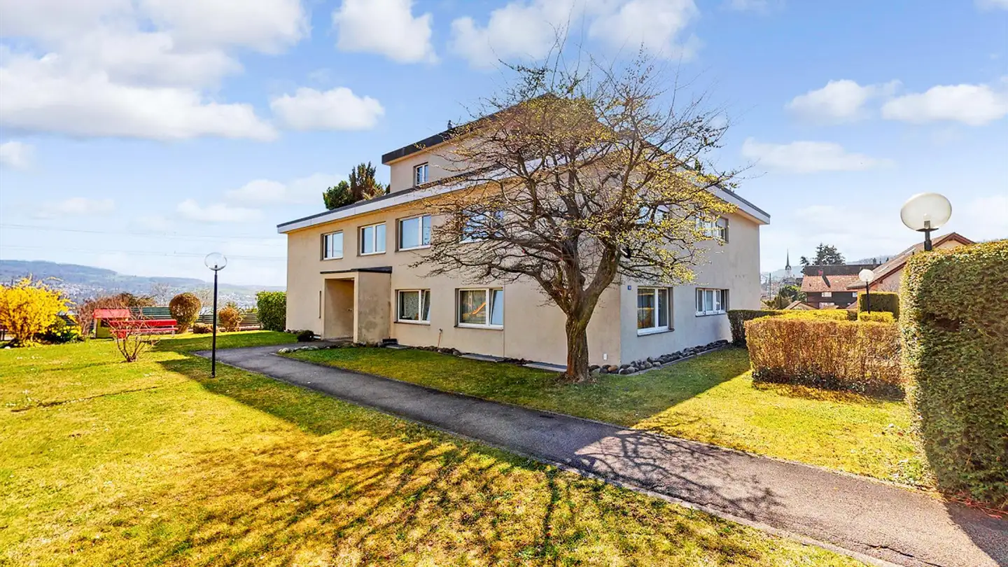 Tiefgaragenstellplatz mieten - Alte Landstrasse 8, 8800 Thalwil