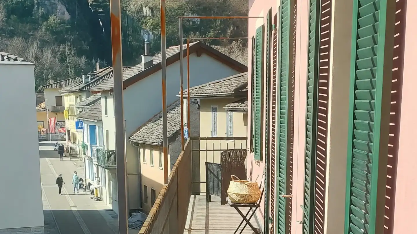 Appartamento in affitto - 6527 Lodrino - Foto 2