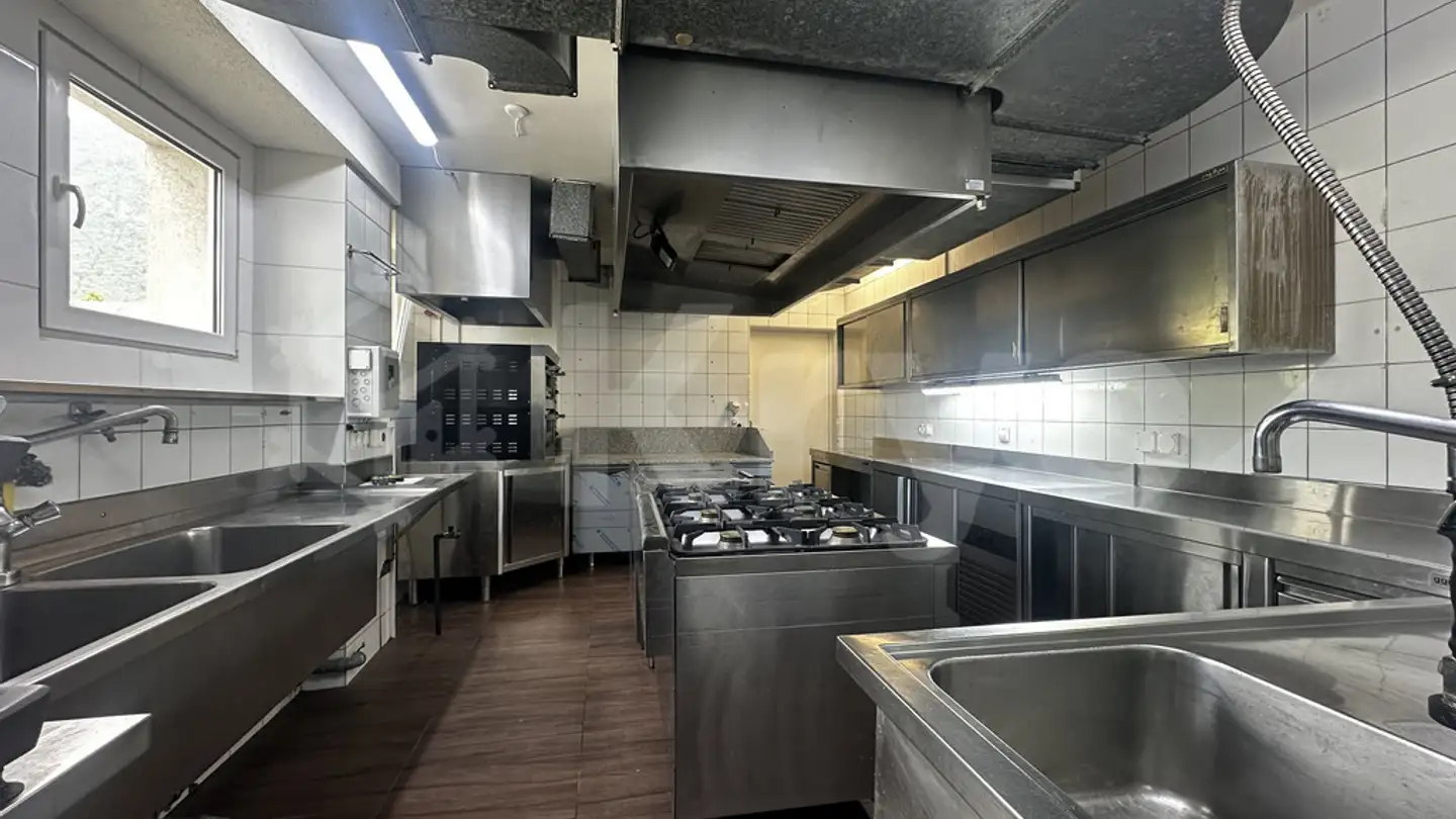Shop for rent - 1860 Aigle - Photo 4