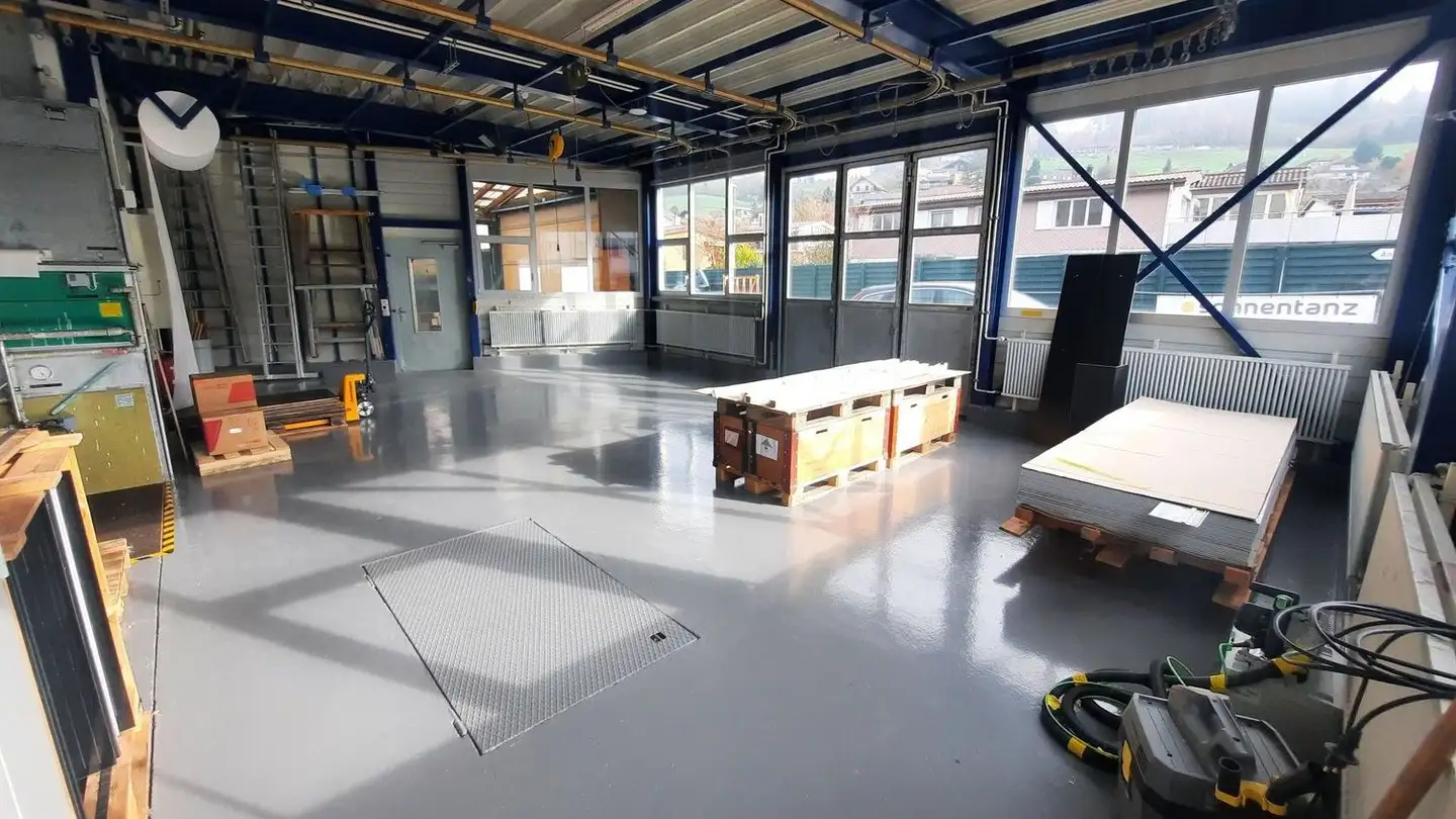 Espace de stockage à louer - Bergstrasse 7, 4813 Uerkheim