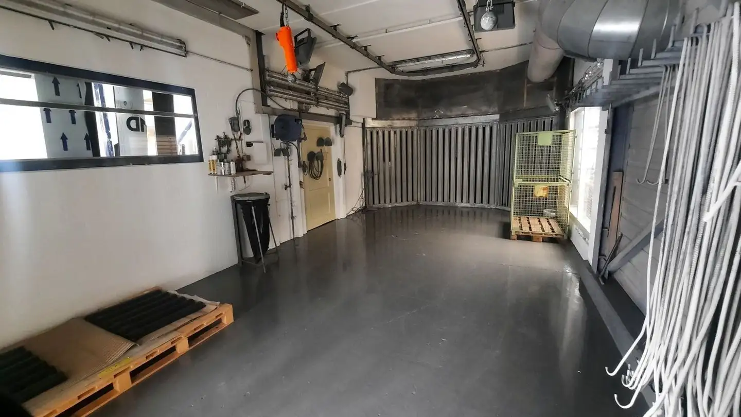 Spazio di archiviazione in affitto - Bergstrasse 7, 4813 Uerkheim - Photo 2