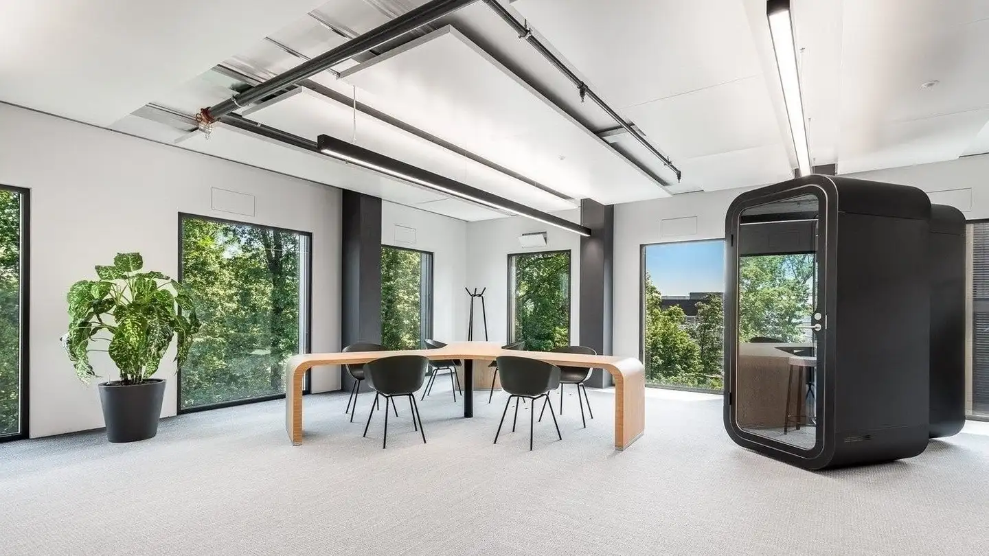 Office space for rent - Richtistrasse 2, 8304 Wallisellen