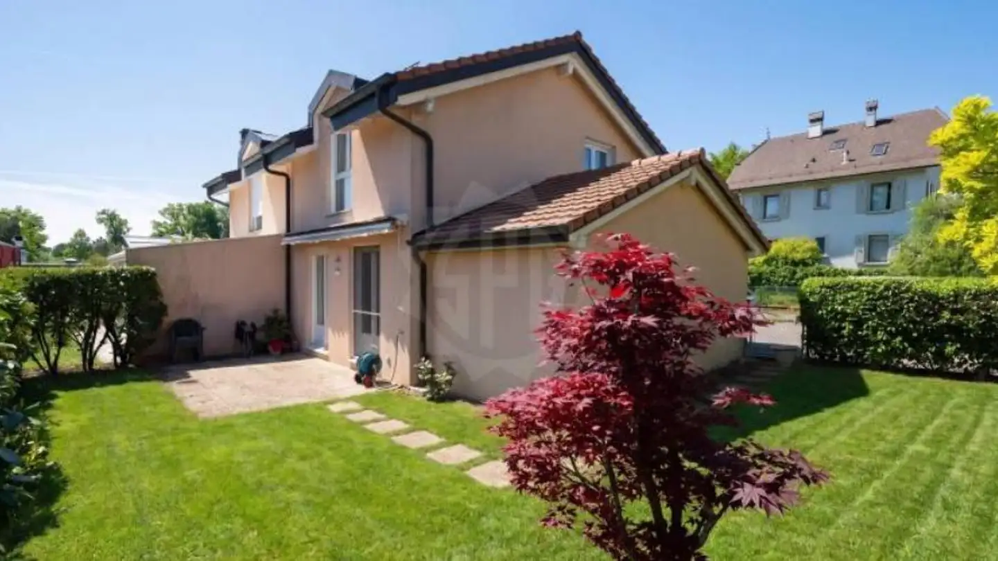 Single house for sale - Rue Du Village, 1294 Genthod