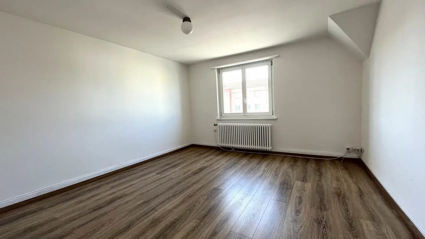 Attique à louer - Frauenfelderstrasse 32, 9542 Münchwilen TG - Photo 4