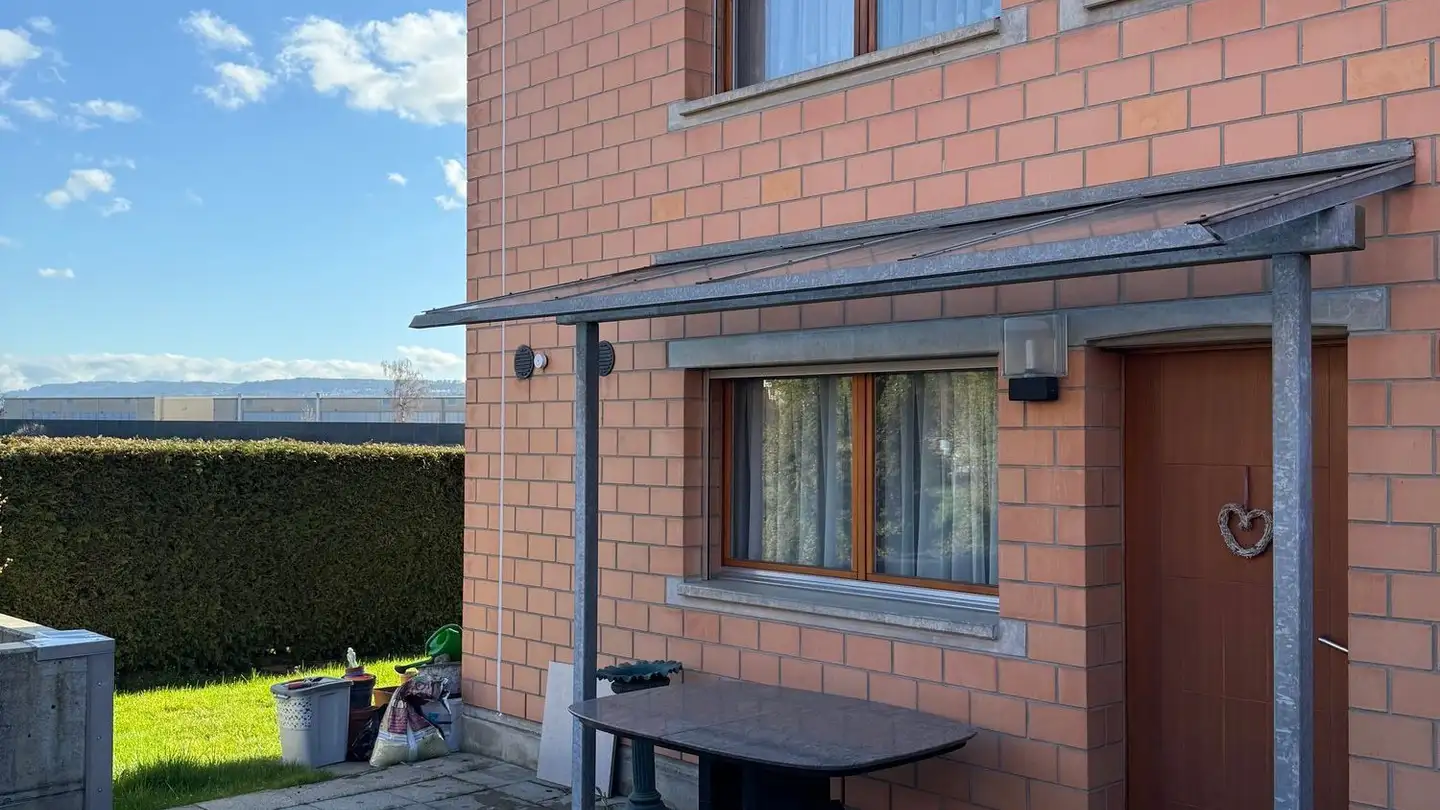 Row house for rent - Zelglistrasse 44, 8602 Wangen b. Dübendorf