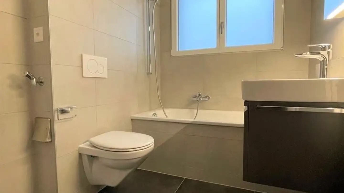Appartamento in affitto - Avenue Pierre-De-Savoie 55, 1400 Yverdon-les-Bains - Foto 2