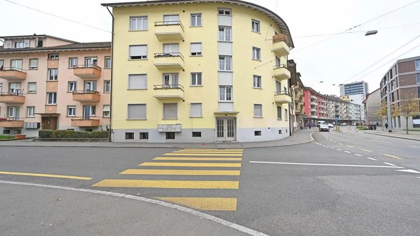 Appartamento in affitto - Crêt-Des-Fleurs / Blumenrain 2, 2503 Biel/Bienne