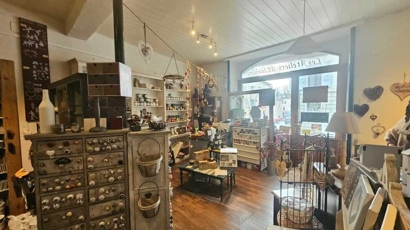 Gewerbe mieten - Rue Général Boinod 2, 1170 Aubonne - Foto 3