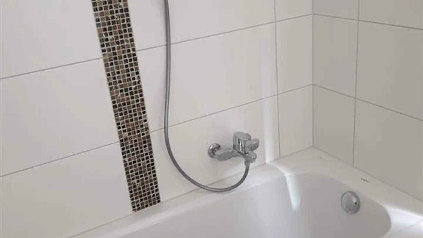 Appartement à louer - Rue Du Château, 1354 Montcherand - Photo 4