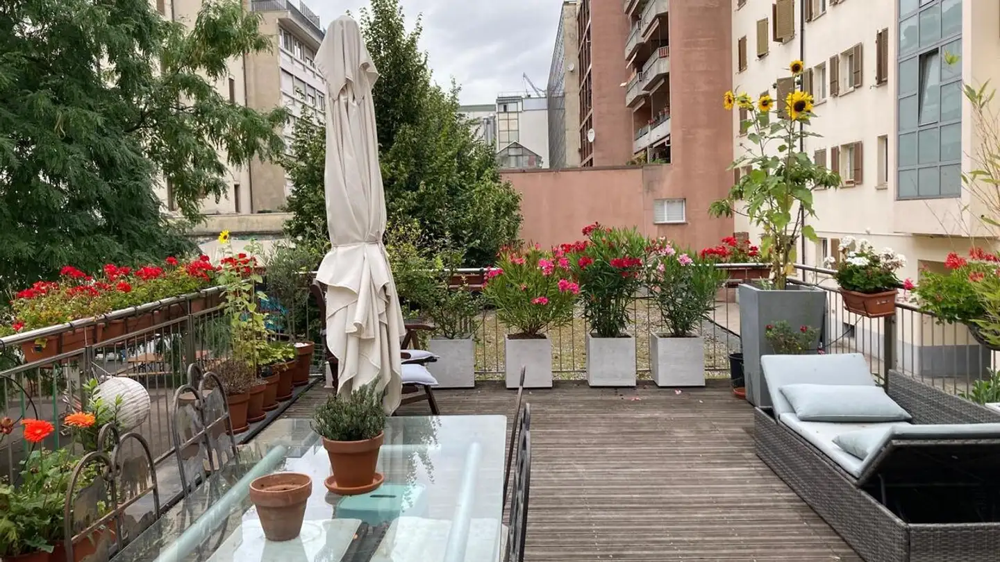 Appartement en terrasse à louer - Rue De Zurich, 1201 Genève