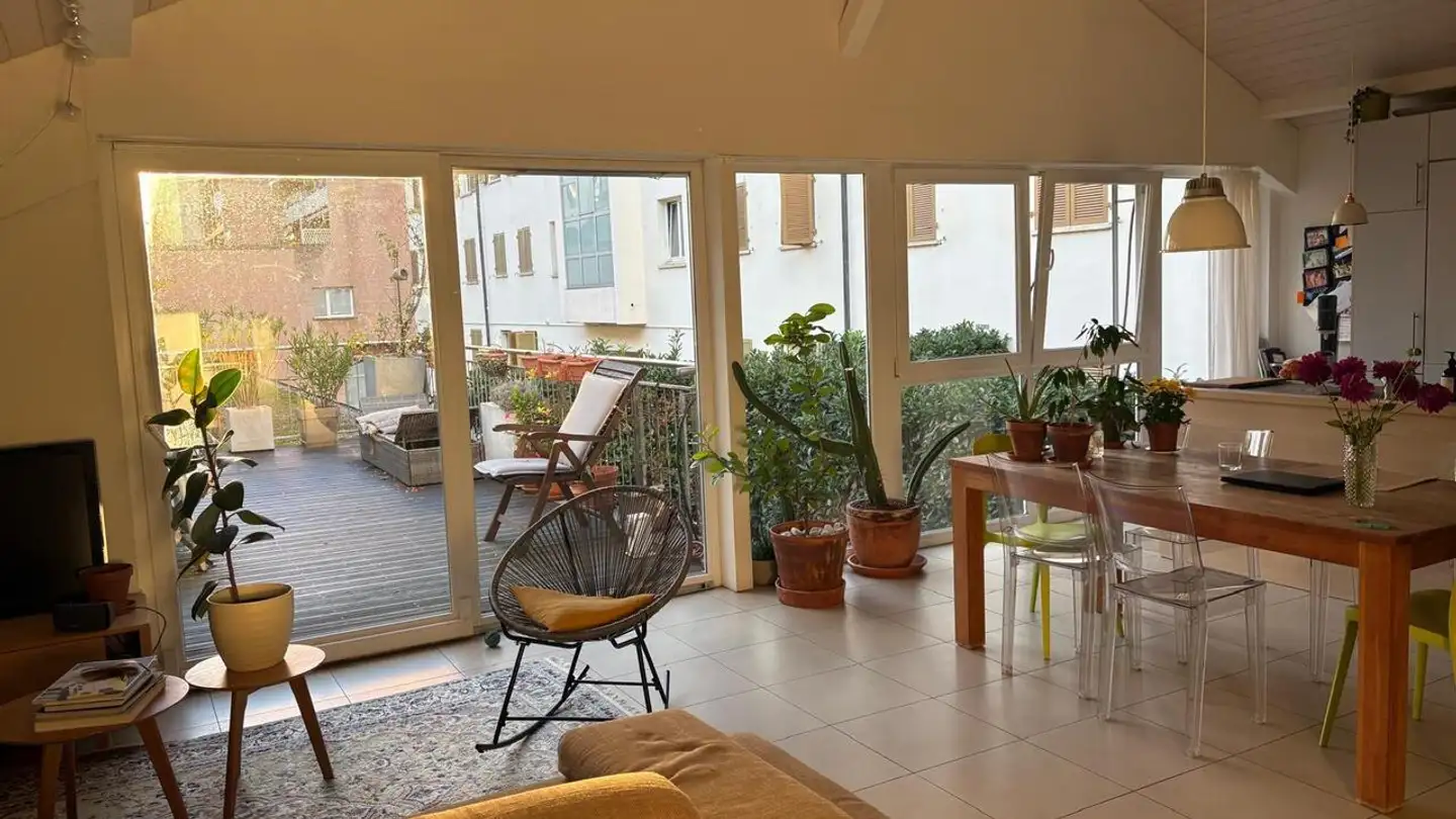 Appartement en terrasse à louer - Rue De Zurich, 1201 Genève - Photo 2