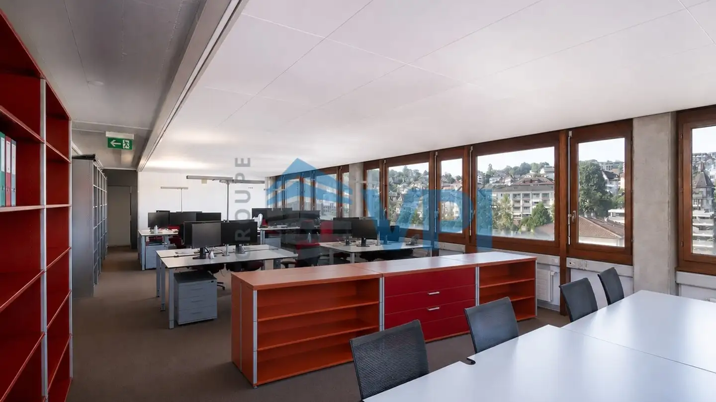 Mixed-use building for rent - Avenue De Cour 61, 1007 Lausanne - Photo 3