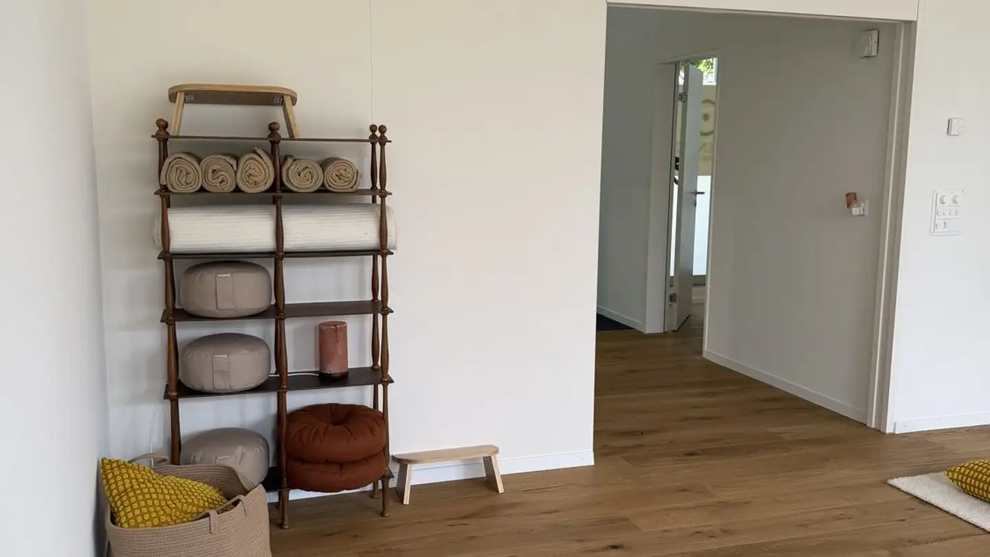 Commercial for rent - 8117 Fällanden - Photo 4