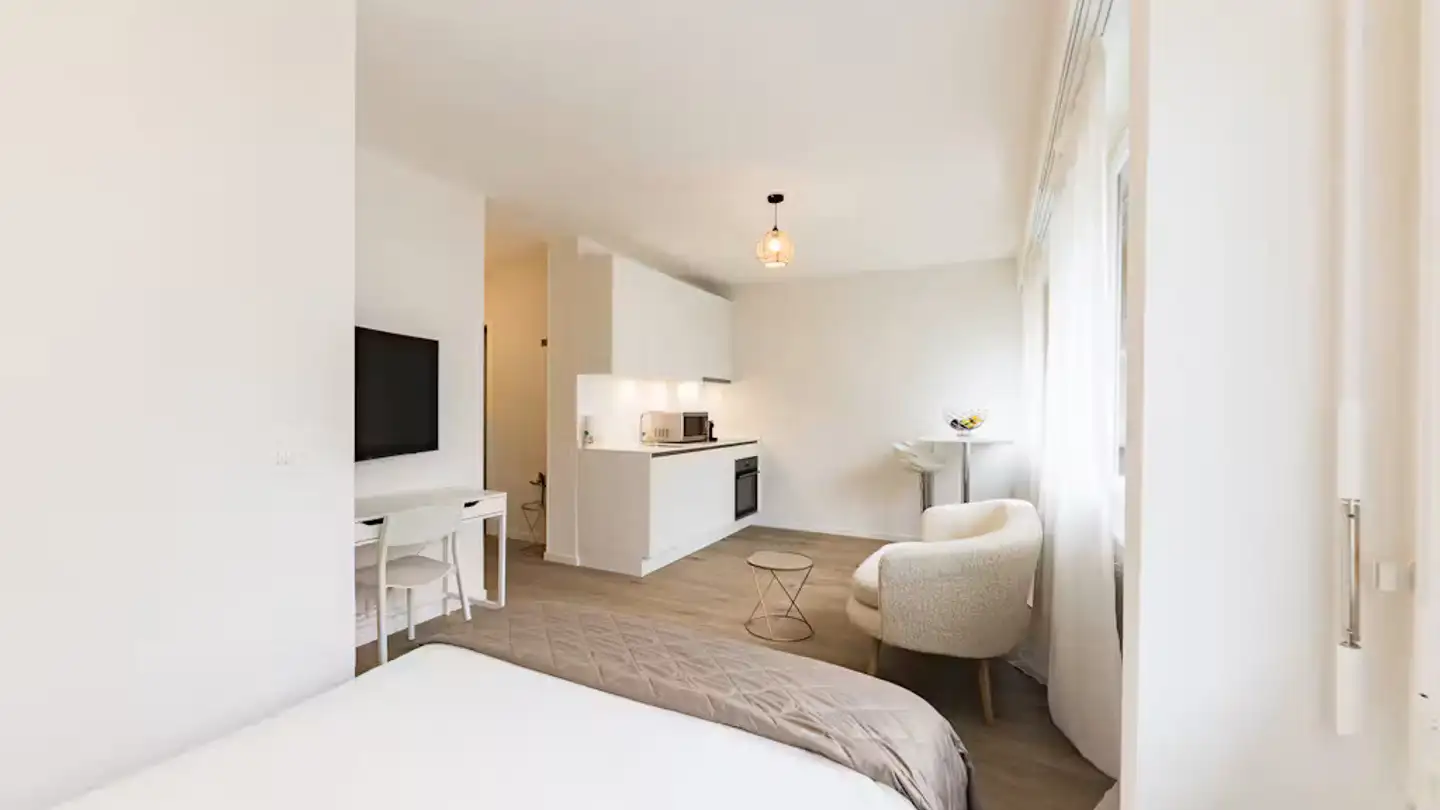 Apartment for rent - Avenue De Chailly, 1012 Lausanne - Photo 2