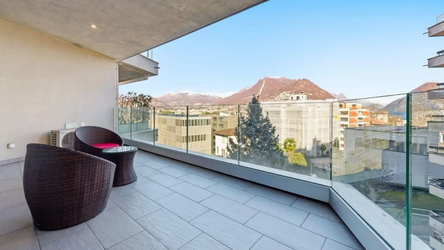 Appartamento in vendita - Via Franco Zorzi 15, 6900 Paradiso