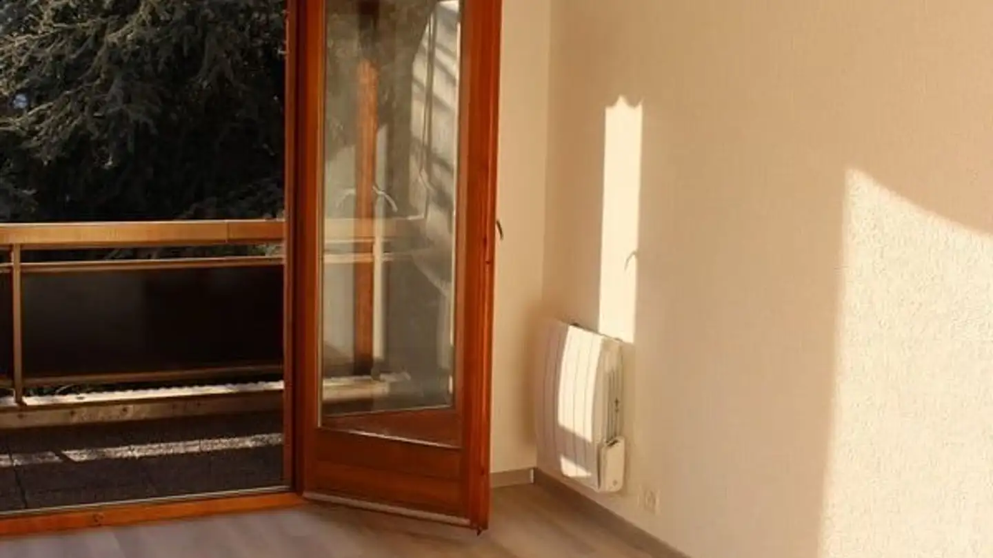 Appartement à louer - Avenue Châtelain, 1180 Rolle