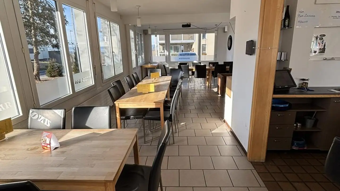 Gewerbe mieten - Dorfstrasse 40, 3184 Wünnewil - Foto 2