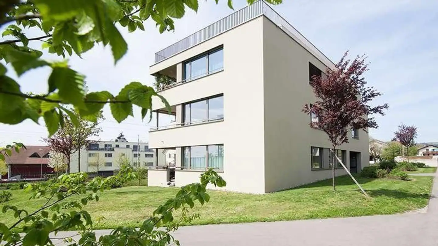 Appartement à louer - Alte Zwillikerstrasse 1, 8908 Hedingen